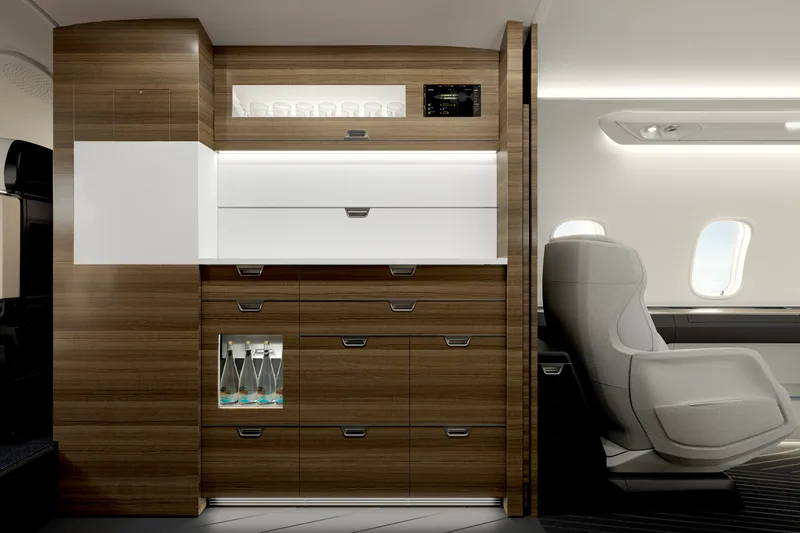 Challenger 3500 galley